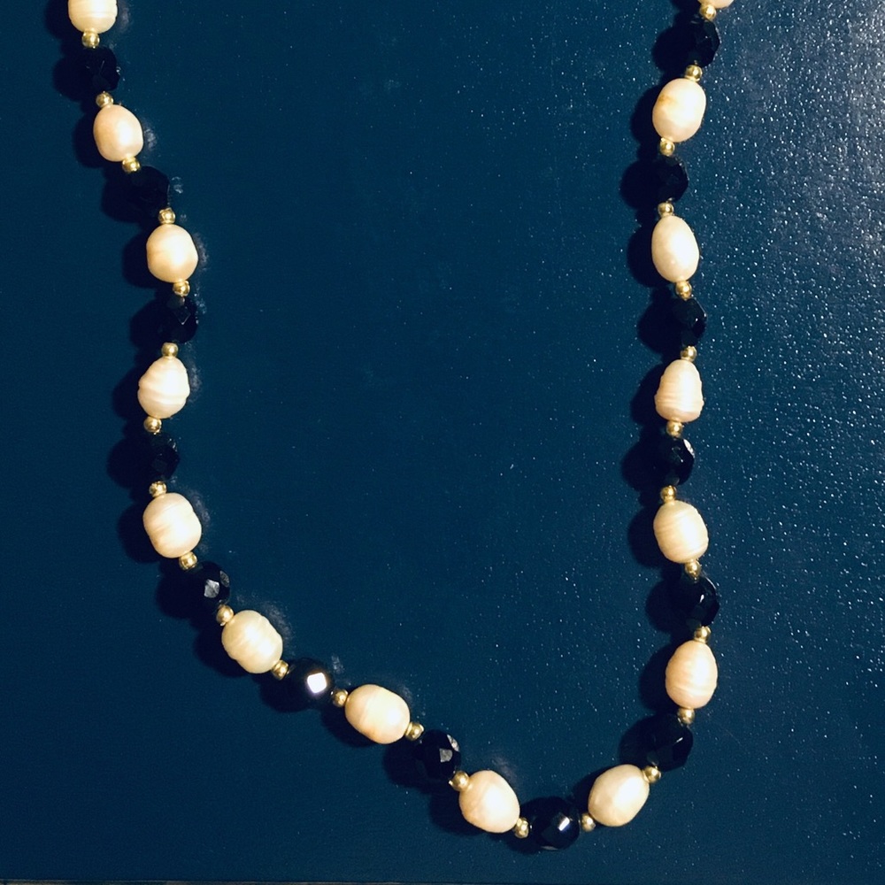 Necklace Pearl And Beads